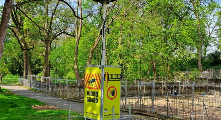 24-13 Schwänchenteich